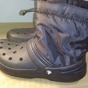 CROCS CLASSIC LINED NEO PUFF BOOT